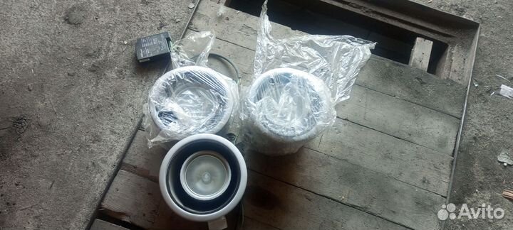 Фонарь прожектор