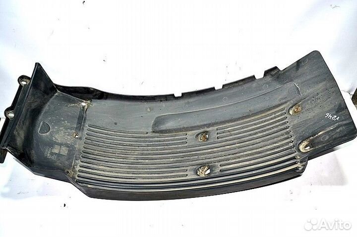 Крыло переднего моста, переднее правое volvo FH (0