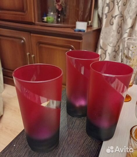 Посуда, пивные кружки 0.5 эмалированные блюда