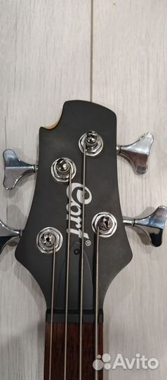 Бас гитара cort action bass plus left