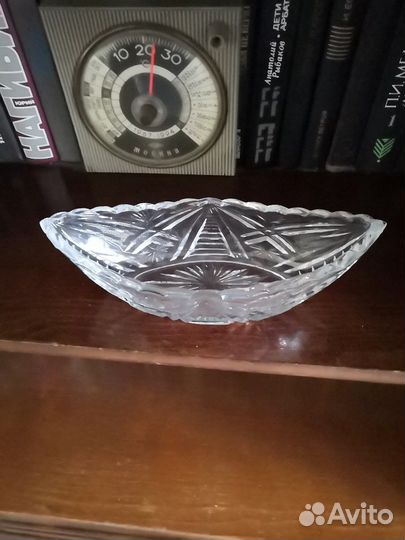 Ваза хрустальная