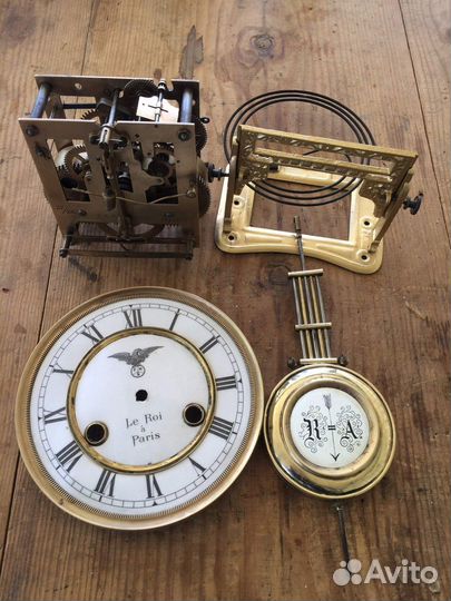 Старинные настенные часы, рабочие фмс