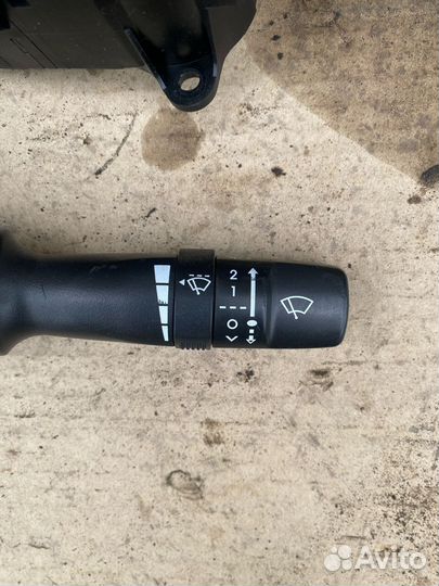 Переключатель подрулевой Kia Rio 3 Hyundai Solaris