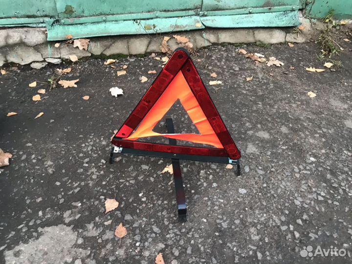 Знак аварийной остановки мерседес w230 sl230 r220