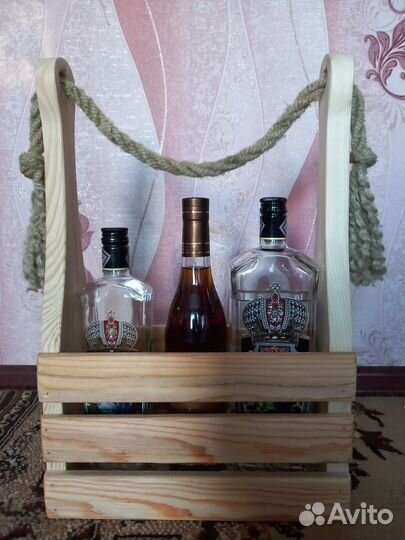 Подарочный ящик