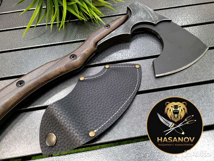 Топор цельнометаллический с накладкой