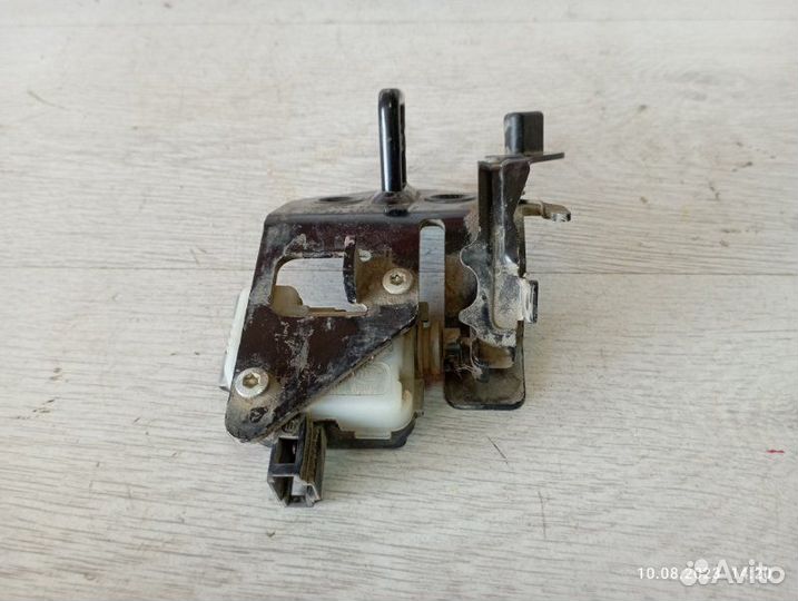 Замок багажника задний Skoda Octavia A5 BSF 2007