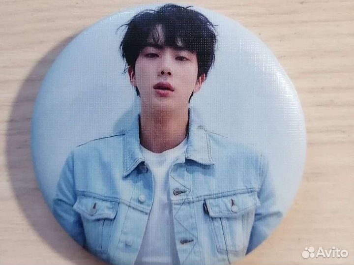 Значки с участниками bts