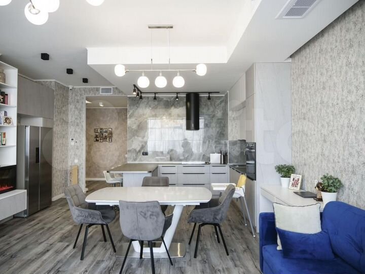 2-к. квартира, 54,3 м², 10/18 эт.