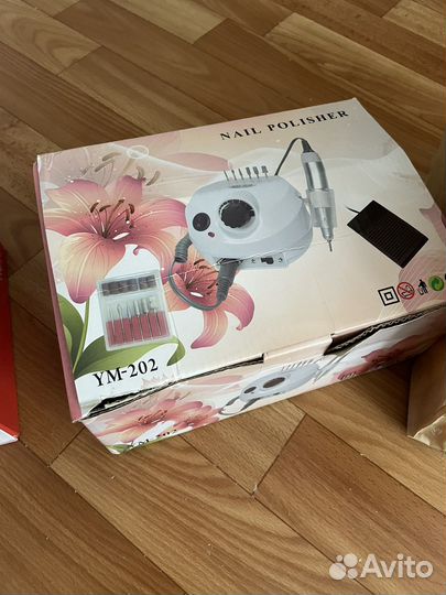 Аппарат и лампа для маникюра