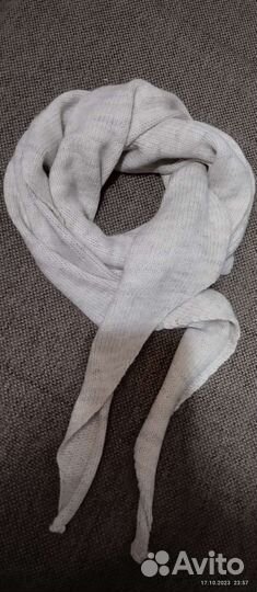 Комплект, шапка и платок вязаные