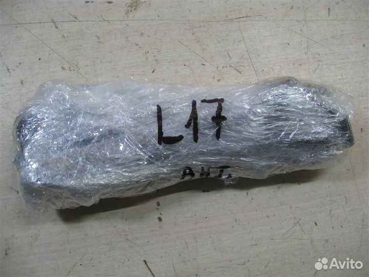 Усилитель антенны Toyota Avensis T27 2011