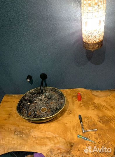 Столешница под раковину из слэба