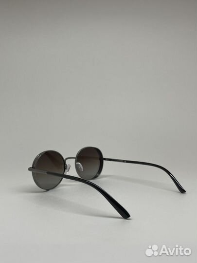 Солнцезащитные очки lv