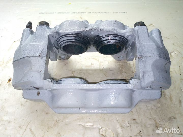 Суппорта передние Toyota Land Cruiser Prado 150