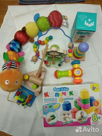 Детские развивающие игрушки