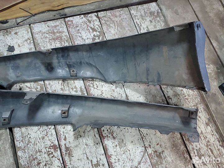 Губа Toyota ipsum sxm10