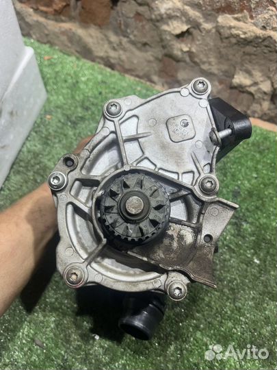 Помпа в сборе с термостатом Gen3