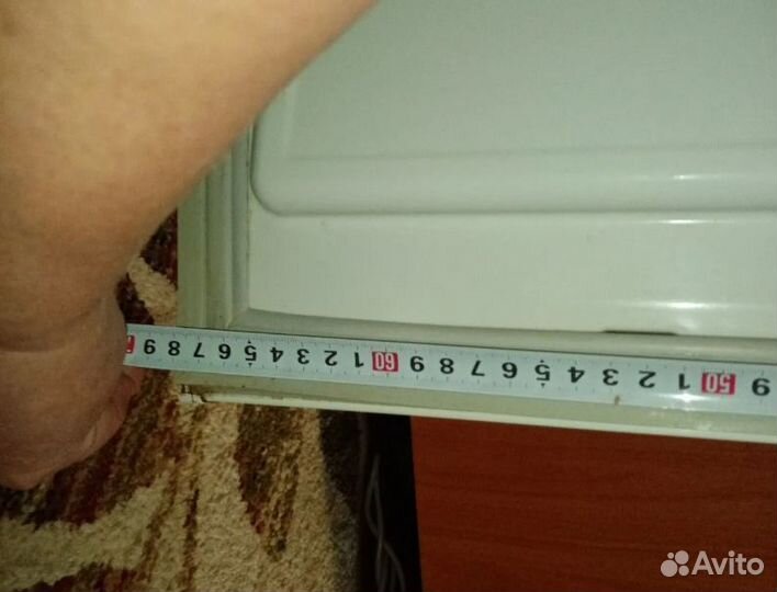 Уплотнитель для холодильника Бош 110er кшд325958