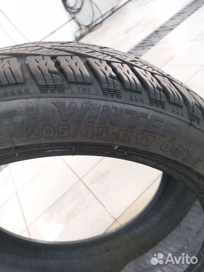 Tigar Winter 205/45 R17 88V