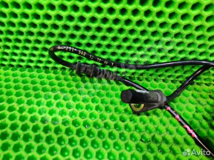 Датчик ABS передний правый Mercedes-Benz E W211