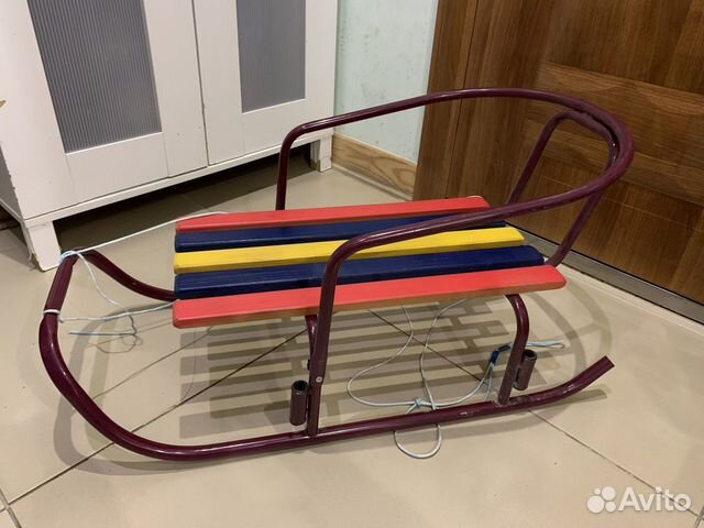 Санки со спинкой дим длина 83 см, ширина 39 см