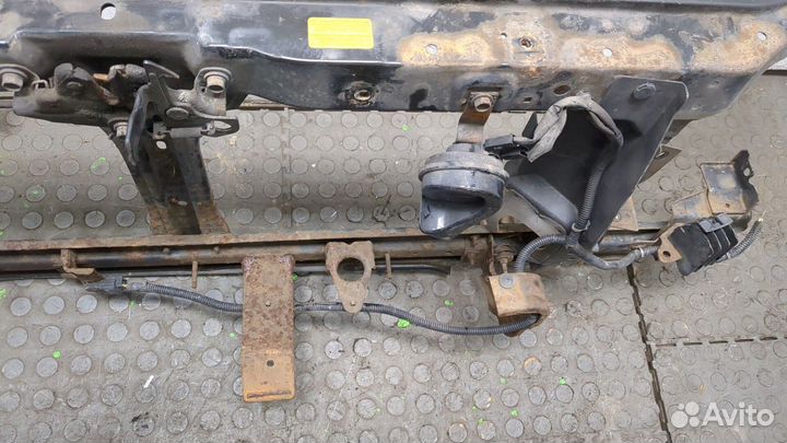 Рамка передняя Nissan Navara