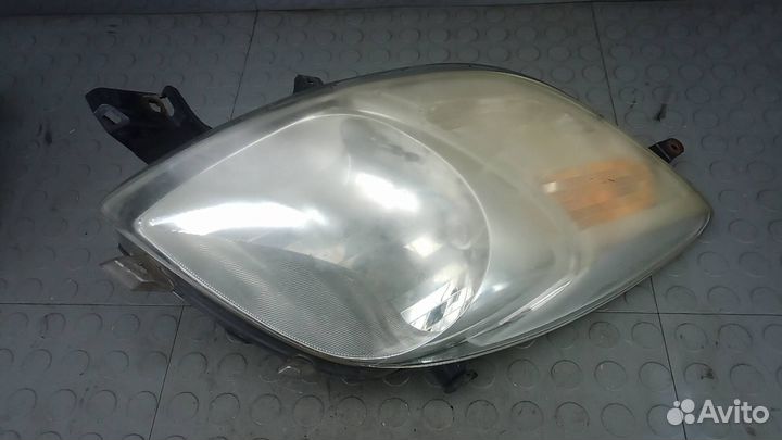 Фара левая Toyota Yaris XP9 2007