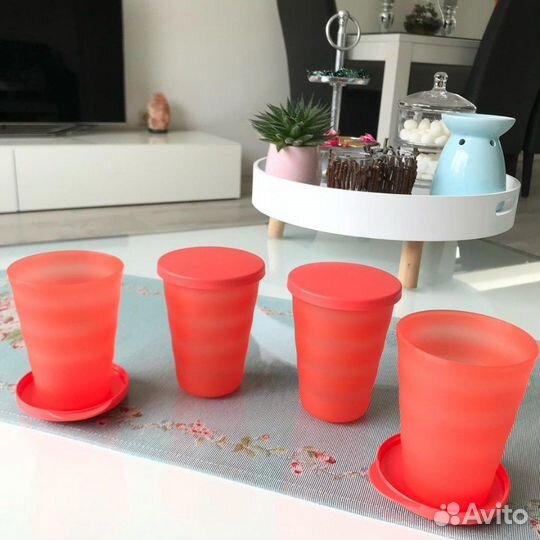 Стаканы с крышками