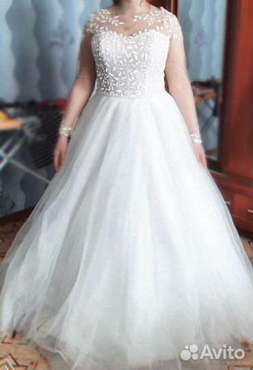 Свадебное платье