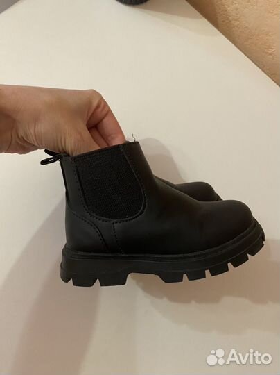 Ботинки zara детские 22