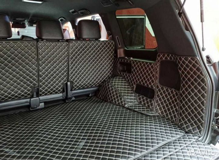 Автоковрики на lexus LX