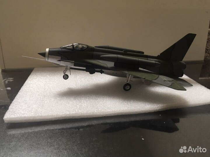 Лайтнинг FMK-6 масштаб 1:72