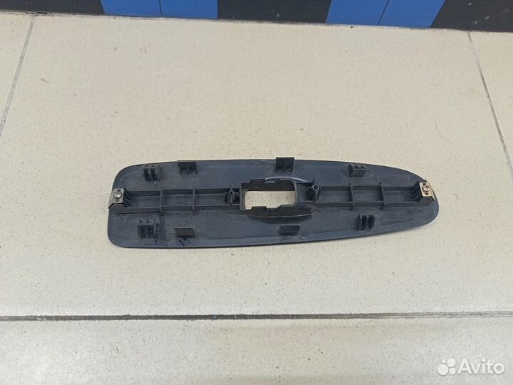 Накладка блока управления стеклоподъемниками Elant