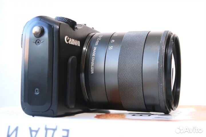 Фотоаппарат Canon EOS M kit + вспышка + сумка