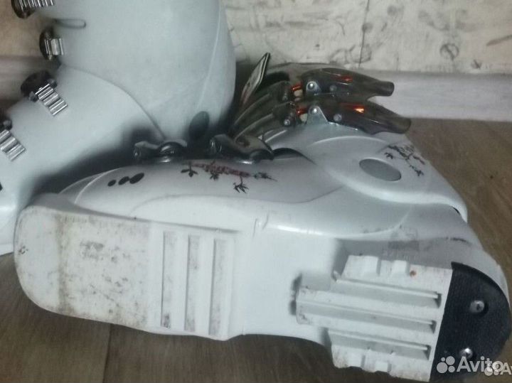 Горнолыжные ботинки