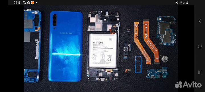 Samsung Galaxy A50, 4/64 ГБ