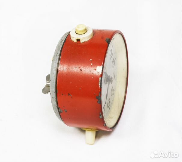 Будильник механический часы настольные Витязь, ссс