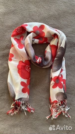Женский шарф