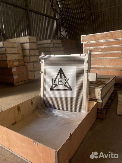 Радиатор экскаватор SH200A1