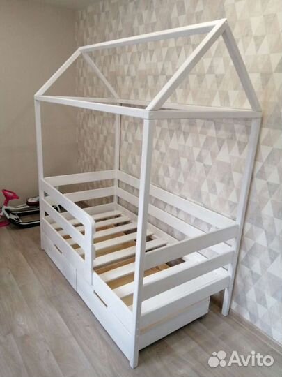 Кровать детская 