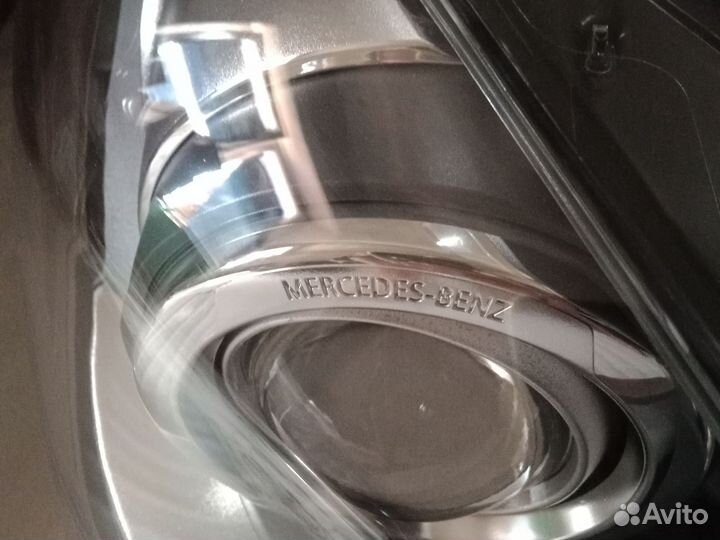Фара R на Мерседес W 204 рестайл. адаптив ксен