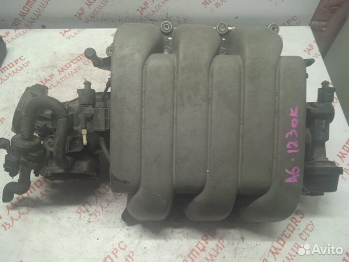 Коллектор впускной Audi A6 4F AUK 2006