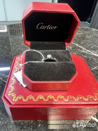 Золотое кольцо cartier