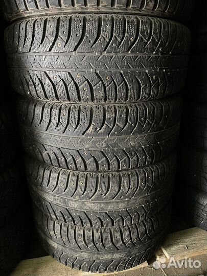 Pirelli Ice Zero 205/55 R16 94T