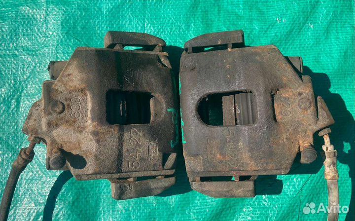 Суппорт передний Форд Фьюжн правый левый