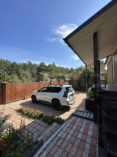 Дом 98 м² на участке 5 сот.