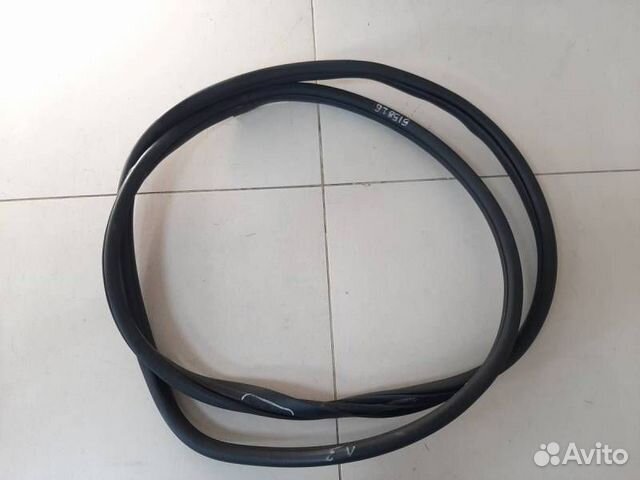 Уплотнитель проема двери задней левой Hyundai Elan