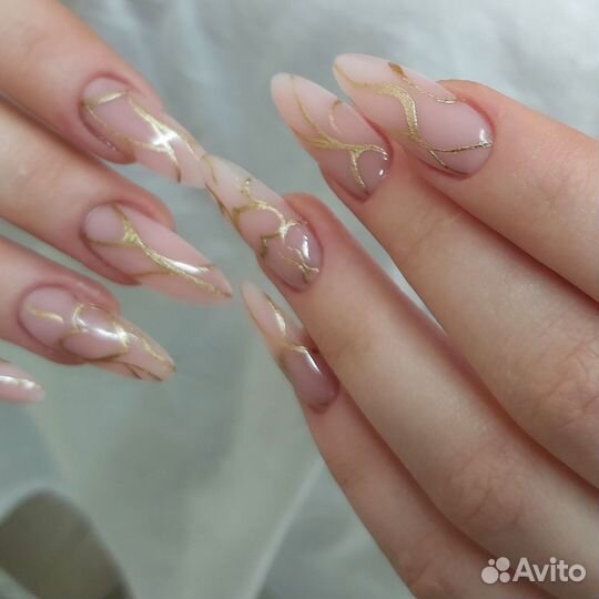 Маникюр/педикюр