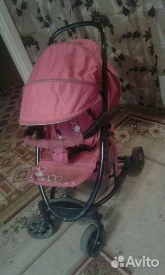 Прогулочная коляска
